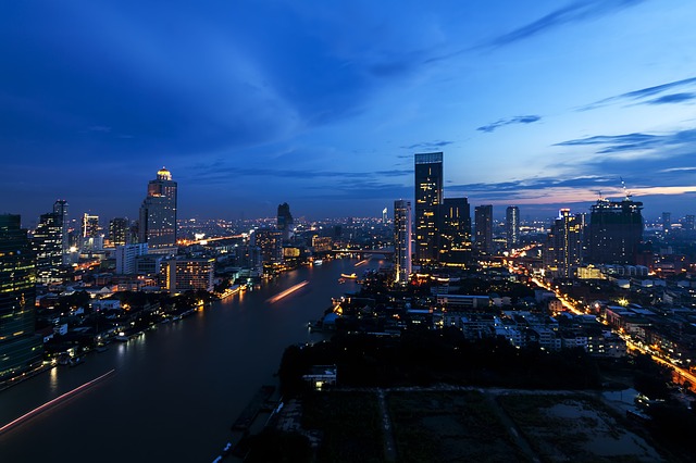 บริการยื่นขอมีถิ่นที่อยู่ในราชอาณาจักรไทย